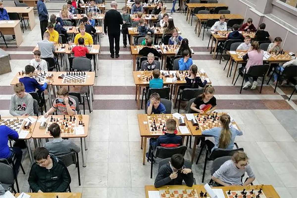 соревнования по шахматам «Белая Ладья» среди учащихся