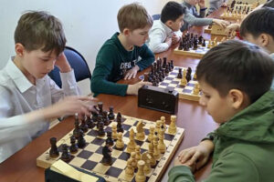 соревнования по шахматам среди учащихся