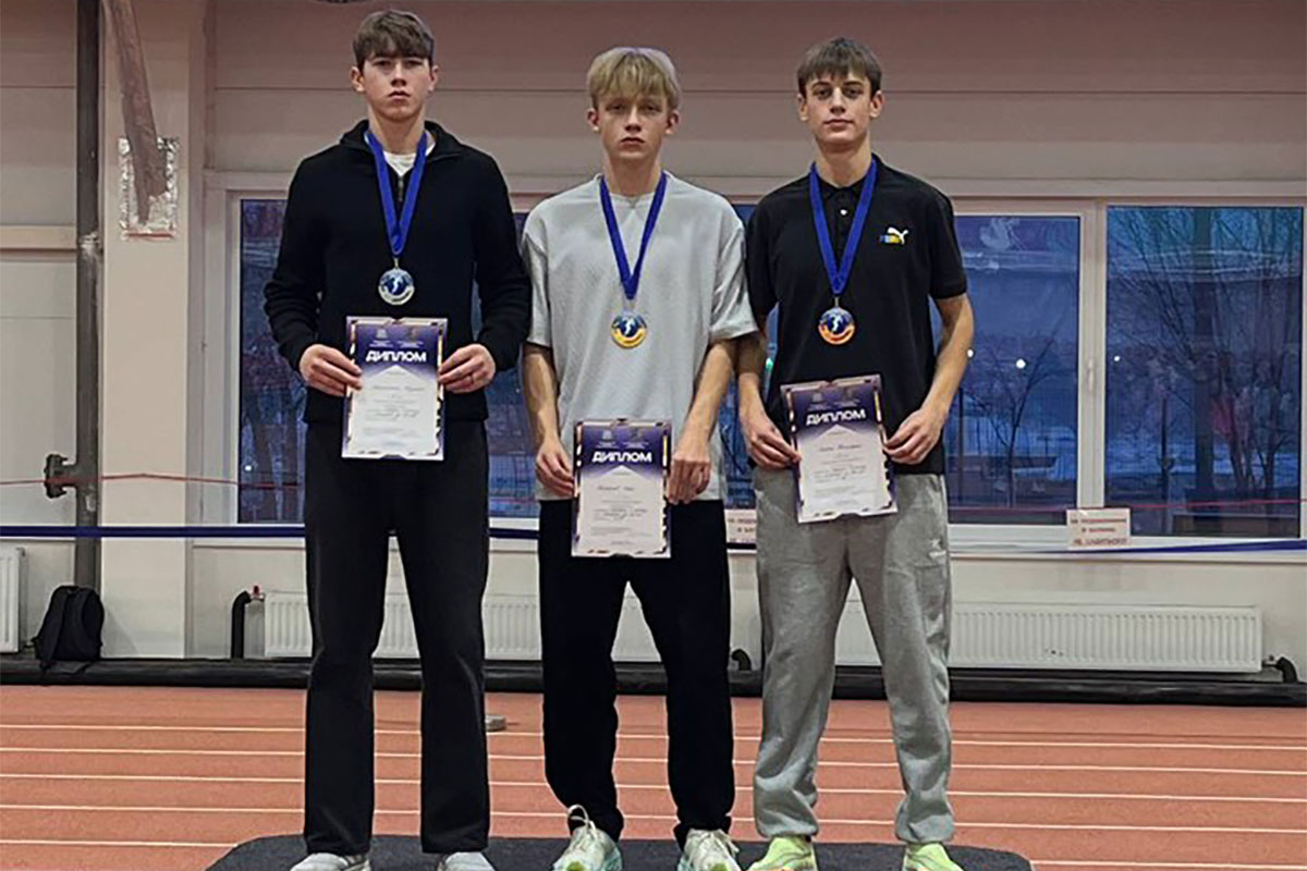 наши легкоатлеты Дмитрий Яшин и Алексей Данилов